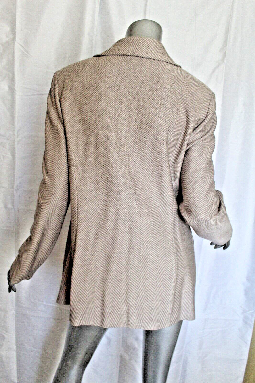 Womans St John Beige White Herrringbone Double Breasted Jacket Size 14
