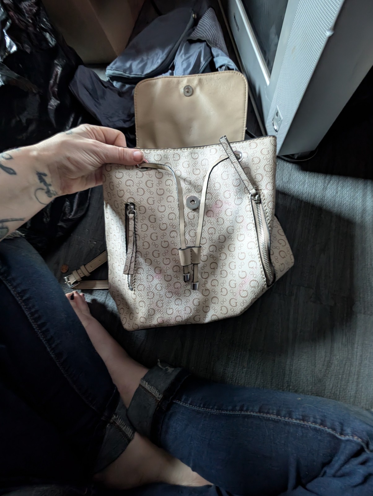 GUESS Beige Logo Backpack Drawstring & Magnetic Closure Zip Pockets Silver
