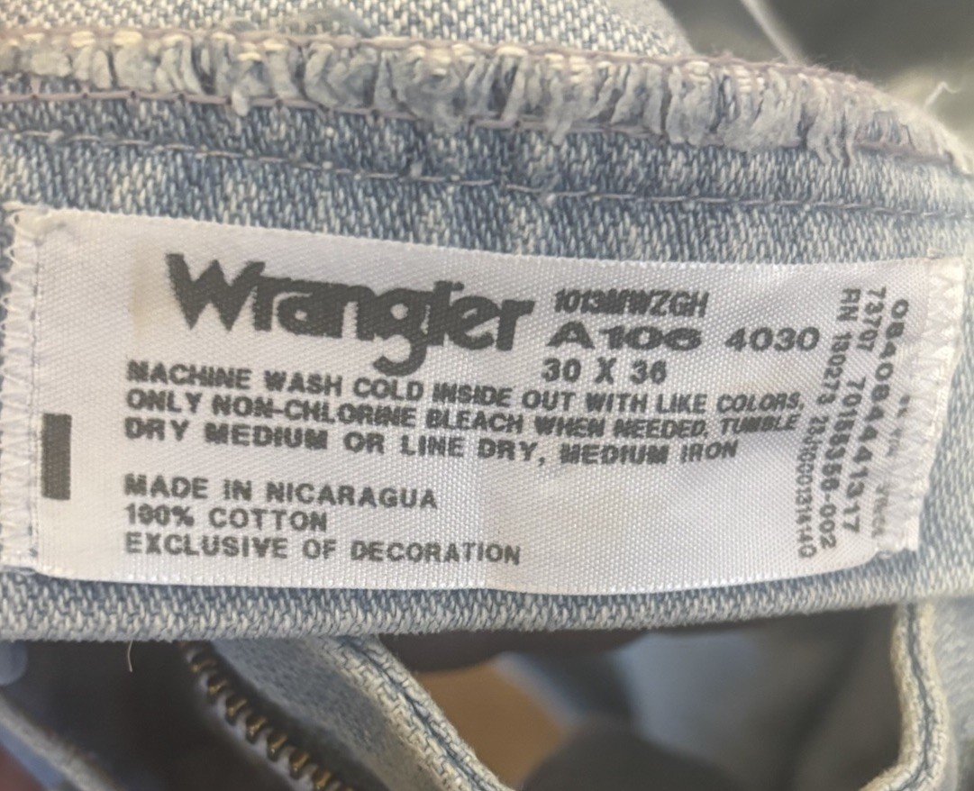 Men’s & Women’s Wholesale Lot 6 Vintage & Modern Levis/Shorts Resell
