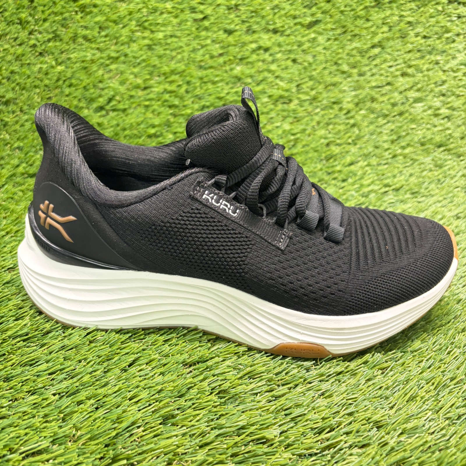 Kuru Atom 2 Womens Size 8D Black White Athletic Running Walking Shoes Sneakers