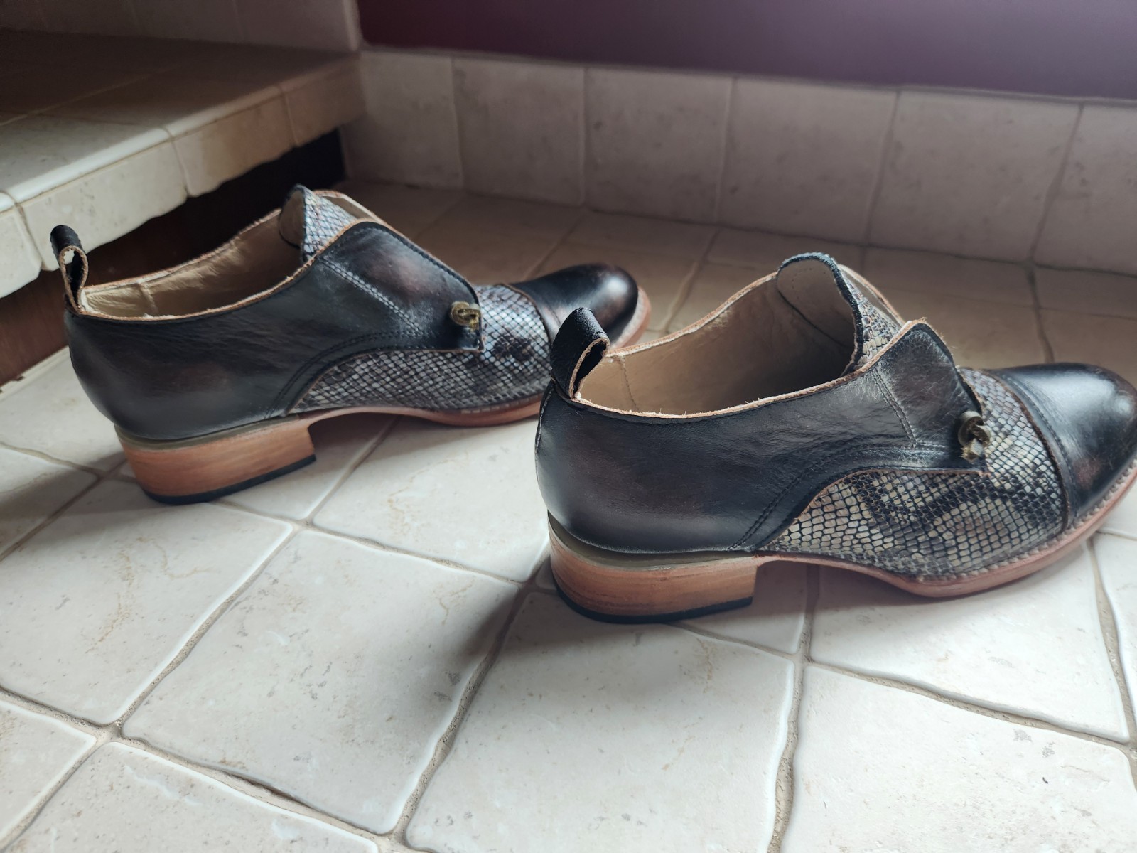 Freebird by Steven Mable Womens Shoes Size 10 In Black Leather Multi
