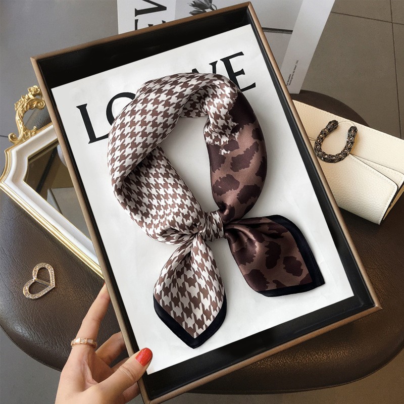 100% Mulberry Silk 27″ Square Scarf Women Neckerchief Bandana Brown Houndstooth