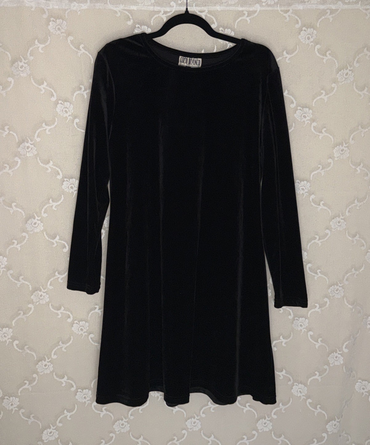 Vintage Coco Bianco Black Opaque Stretch Velvet Fit & Flare Dress Size 16 Goth
