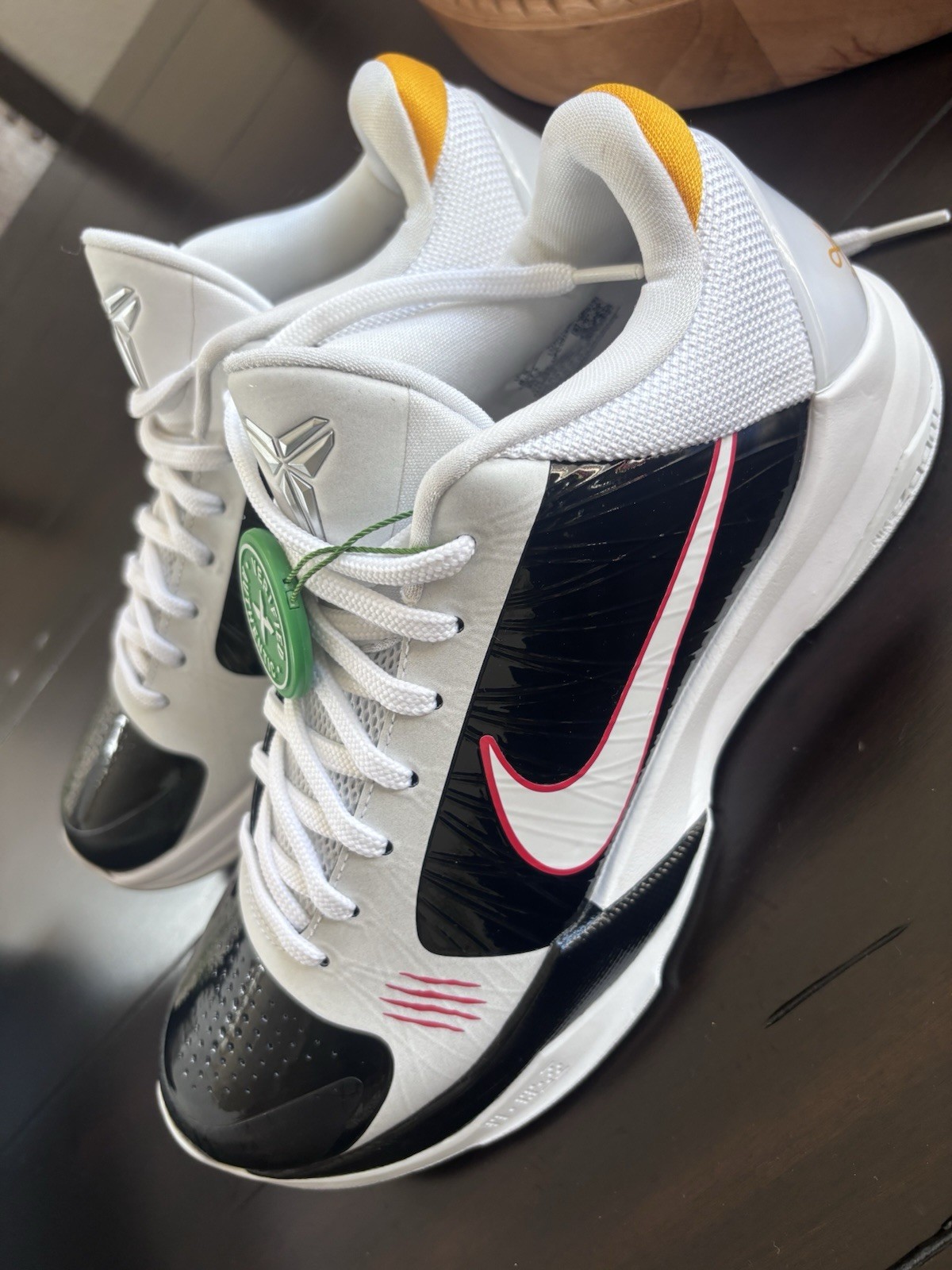 Nike Kobe 5 Protro Alternate Bruce Lee White/Black/Red CD4991-101 Men’s size 8.5