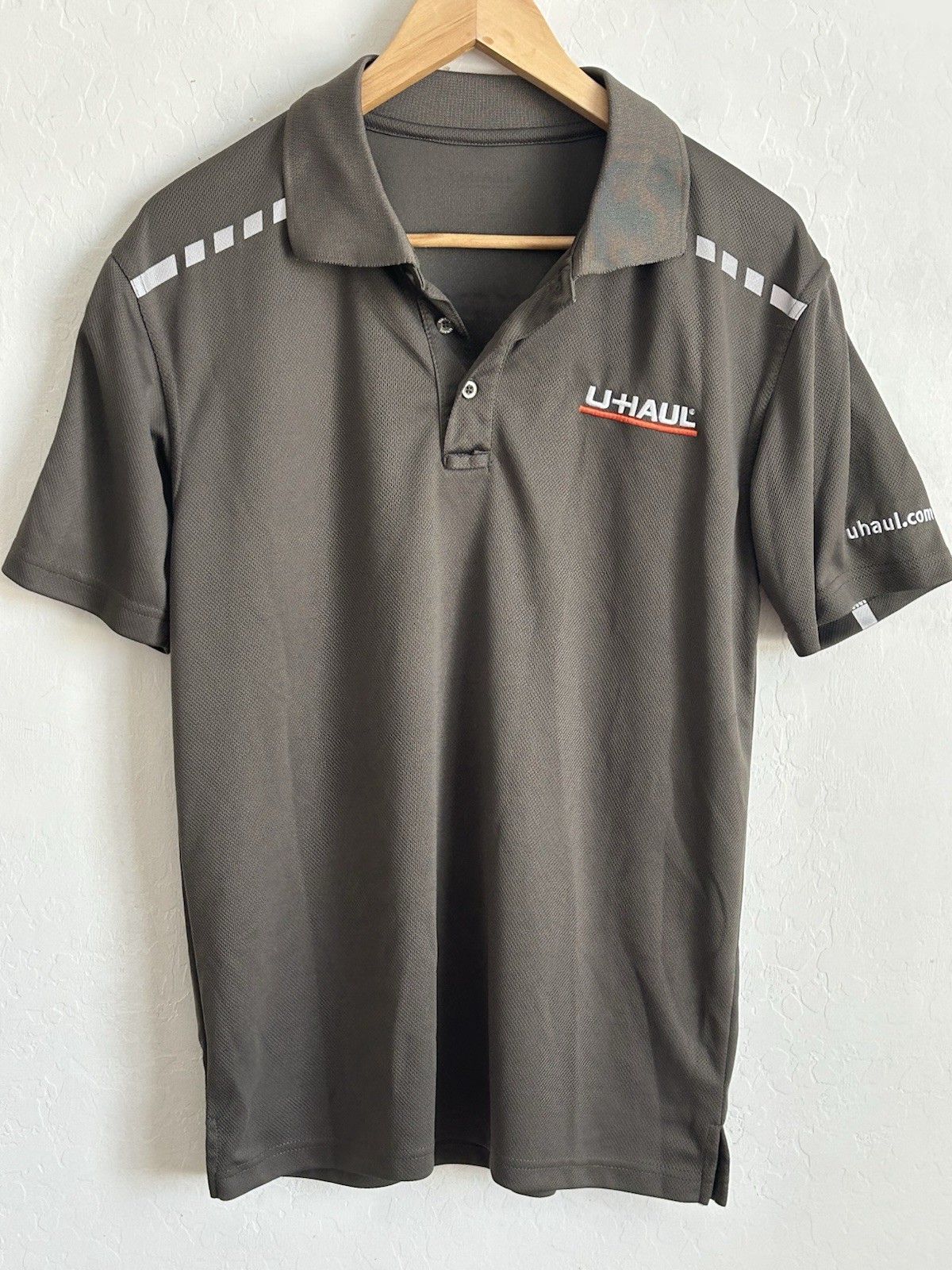 U-haul Polo Shirt Men’s Medium Gray Employee Work Wear Embroidered U-haul.com