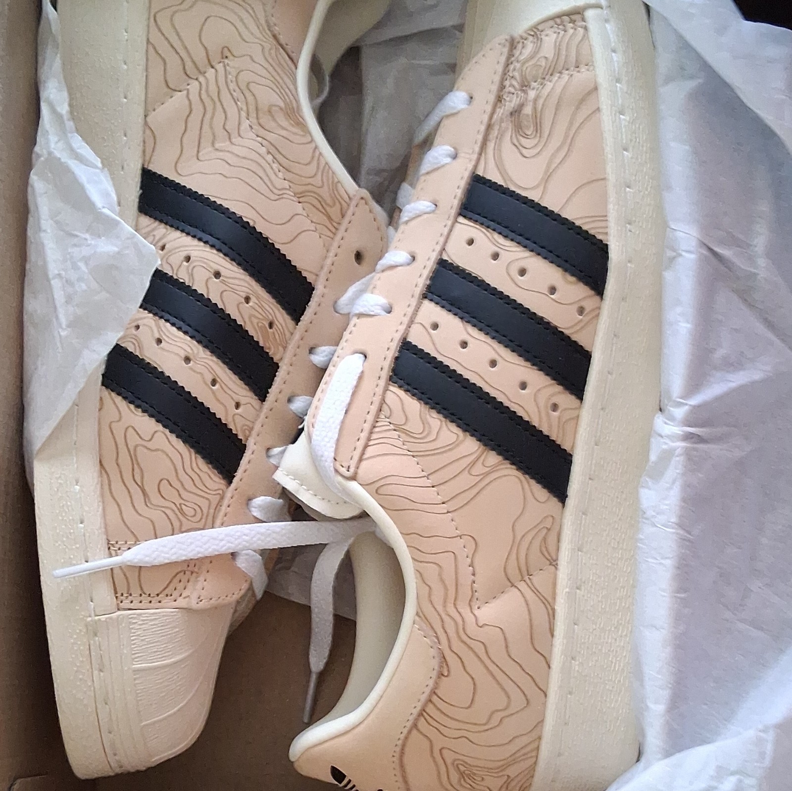 adidas Superstar 82 Topographic Laser Ivory Leather Men’s Sneakers Size 9½