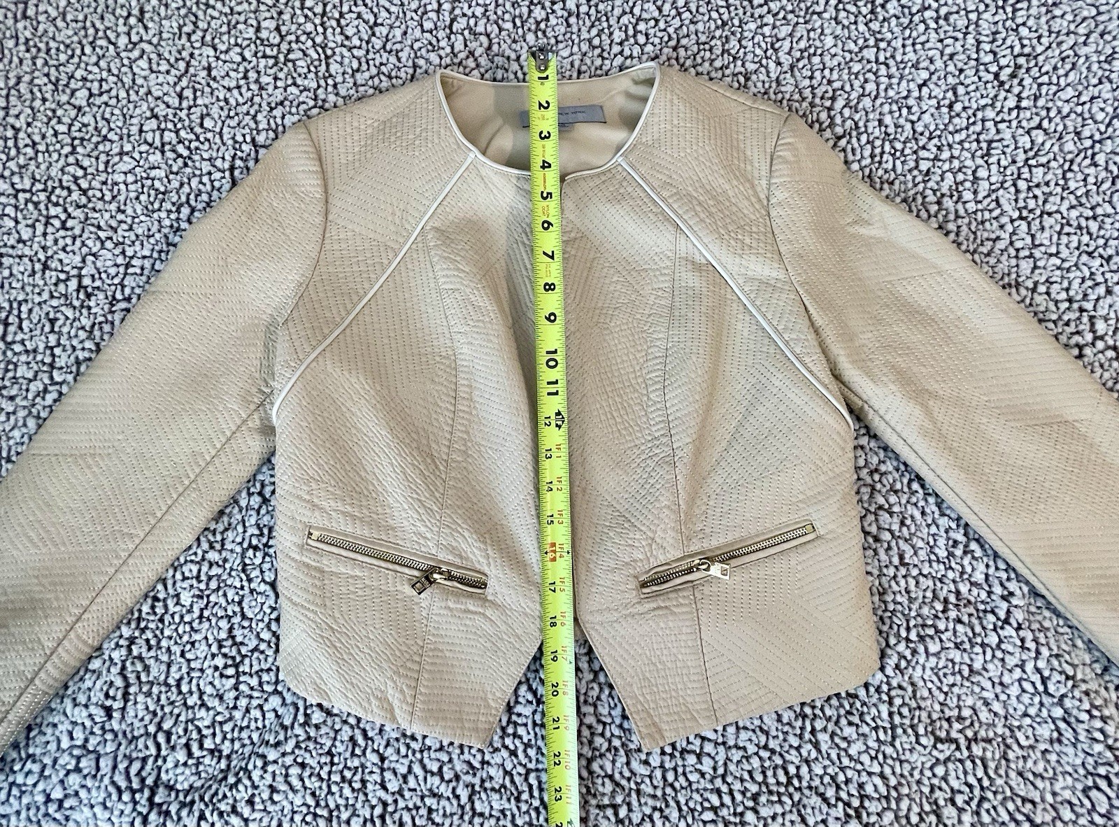 MARC NEW YORK ANDREW MARC JACKET BEIGE GOLD ZIPPERS SIZE M 100% Polyurethane