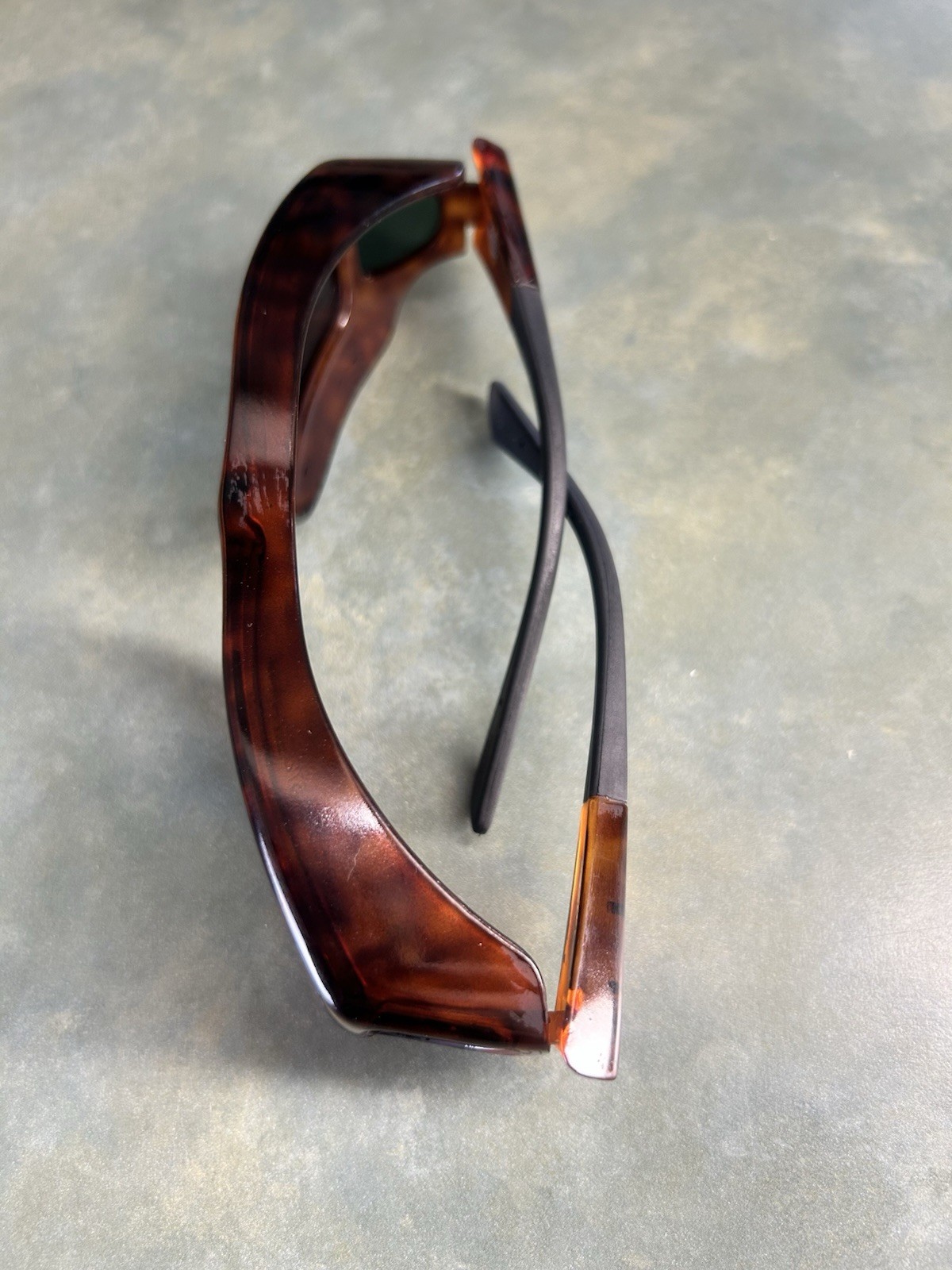 COCOONS Fit Over Sunglasses Medium Large Polarized Over Glasses As Is
