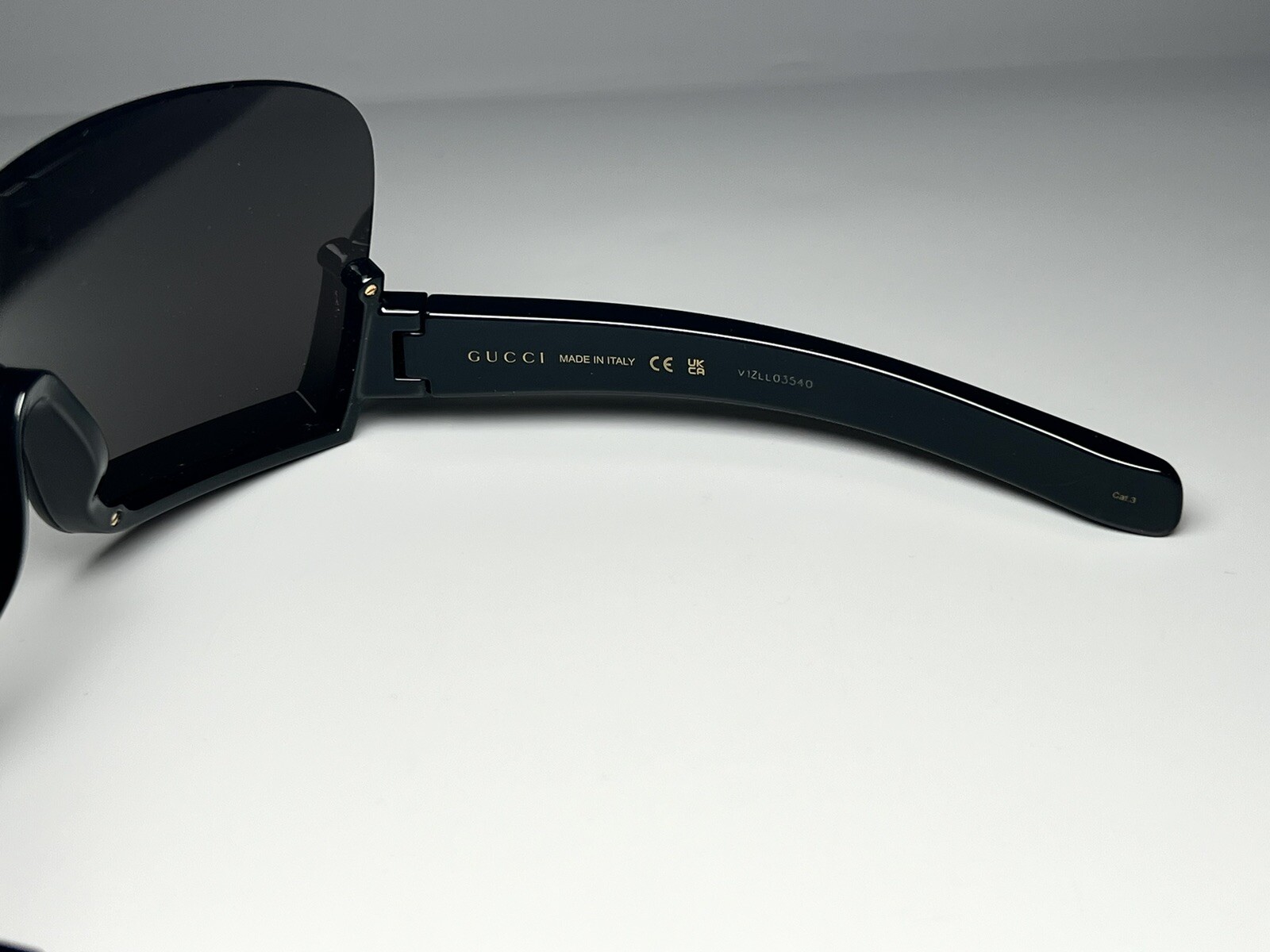 GUCCI Sunglasses GG1631S Acetate Black Shield 99-115mm Authentic