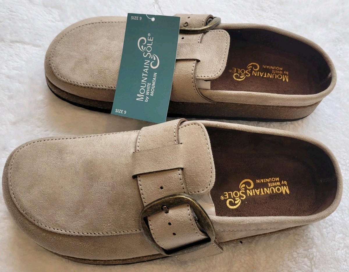 White Mountain Sole Women’s Clog size 9 sand color tan