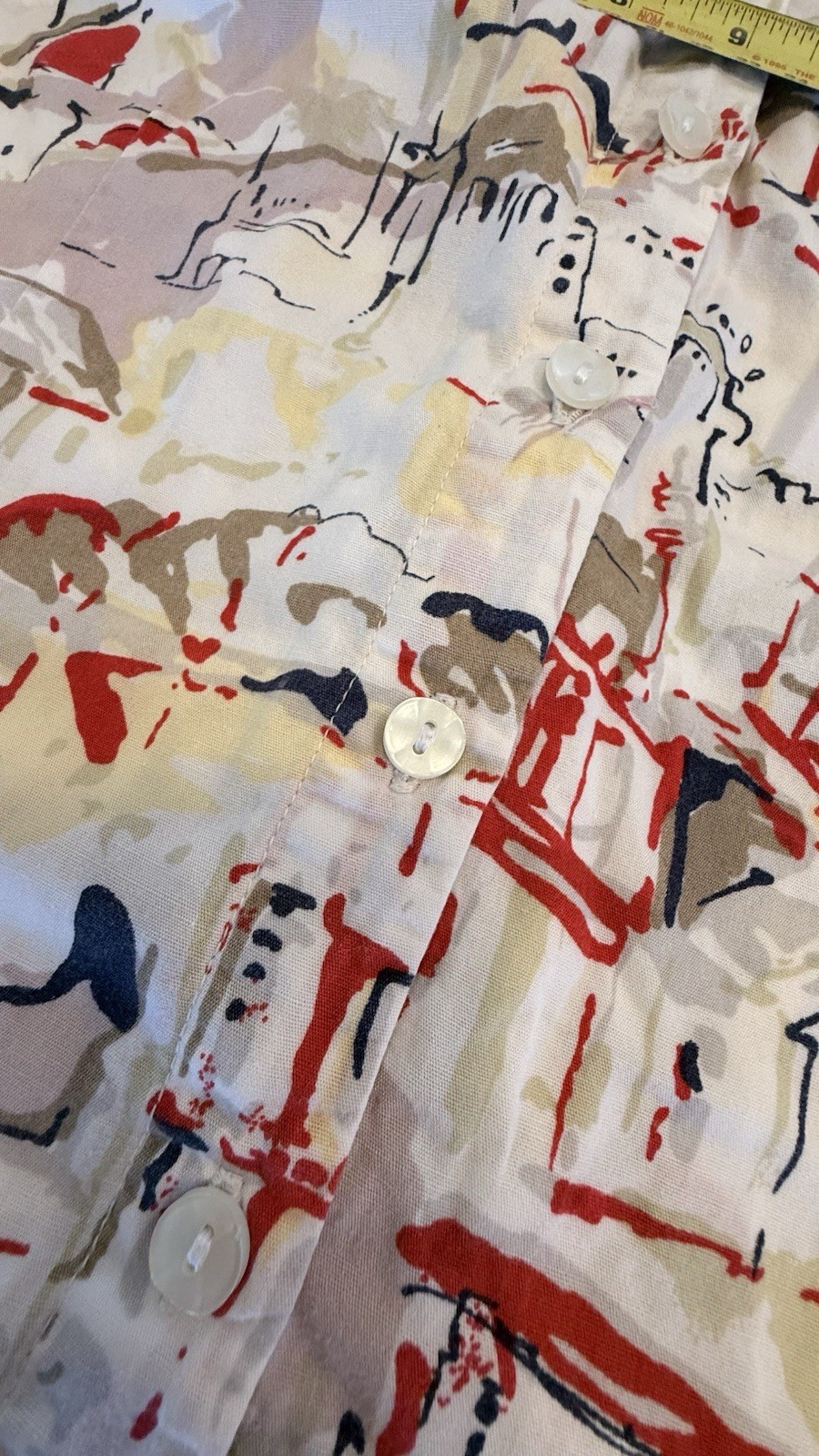 Lemon Grass studio Sleeveless Button-Up Blouse in Cream with Red Accents medium