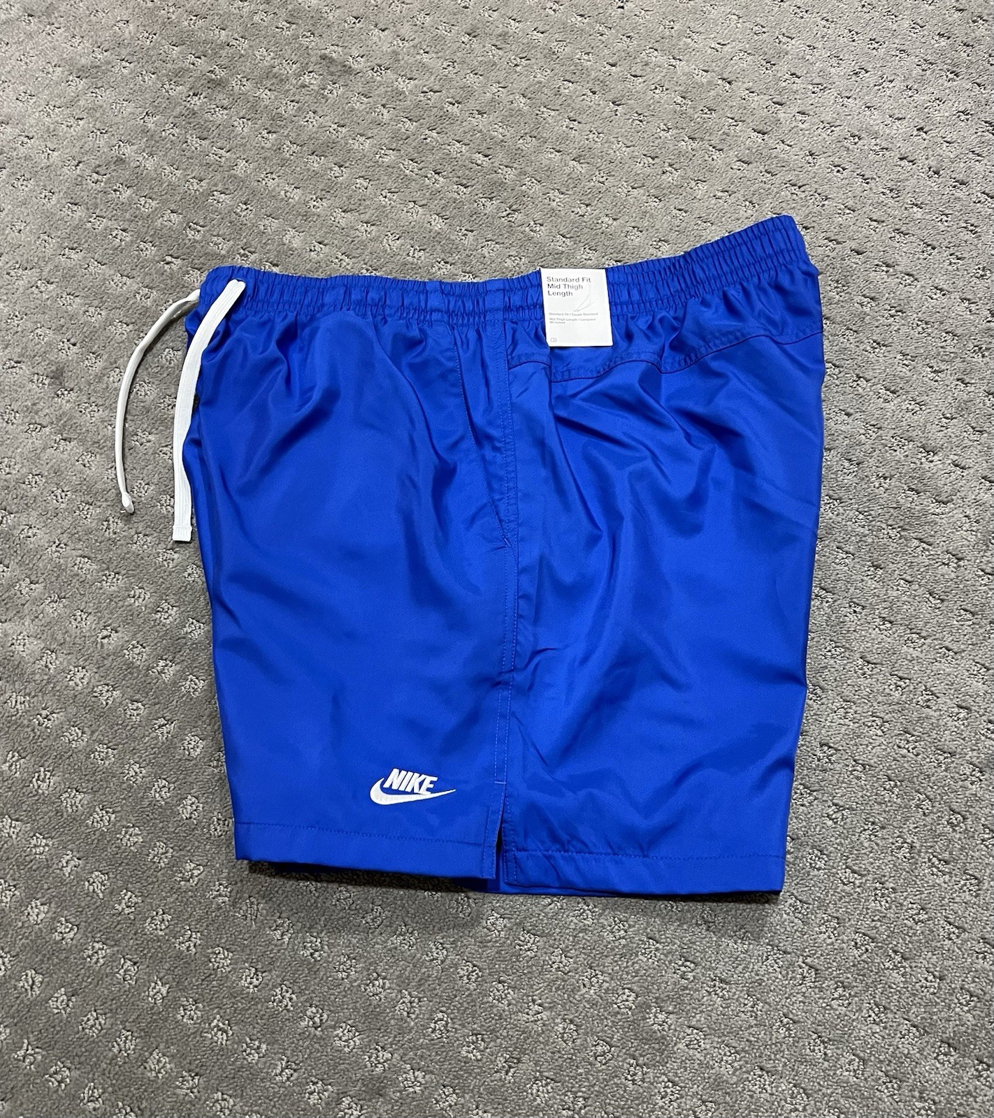 Nike Club Woven Standard Fit Mid Thigh Length Blue Shorts AR2382-480 Men Size XL