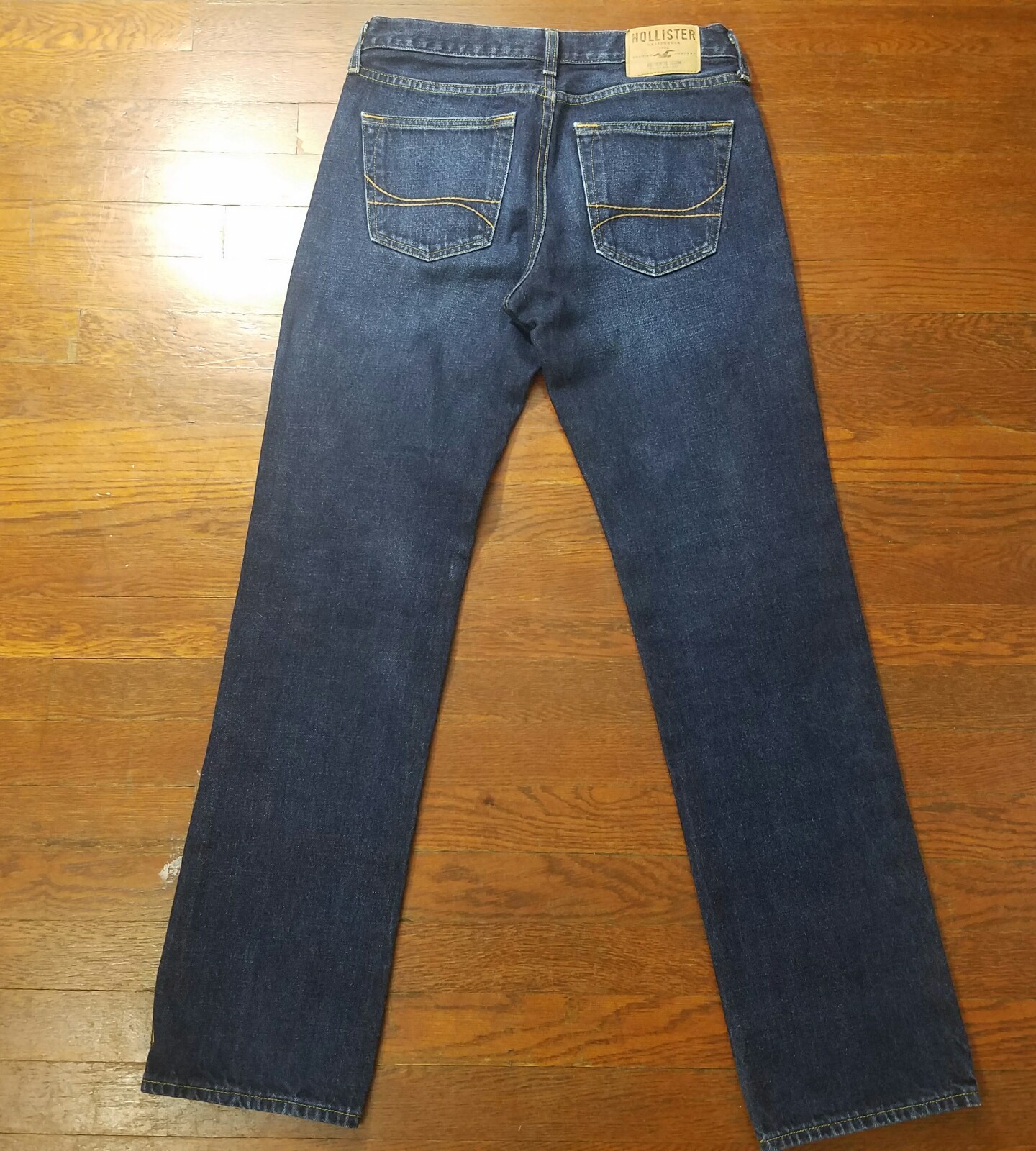 Hollister Womens The Classic Dark Wash Jeans W29 x L32
