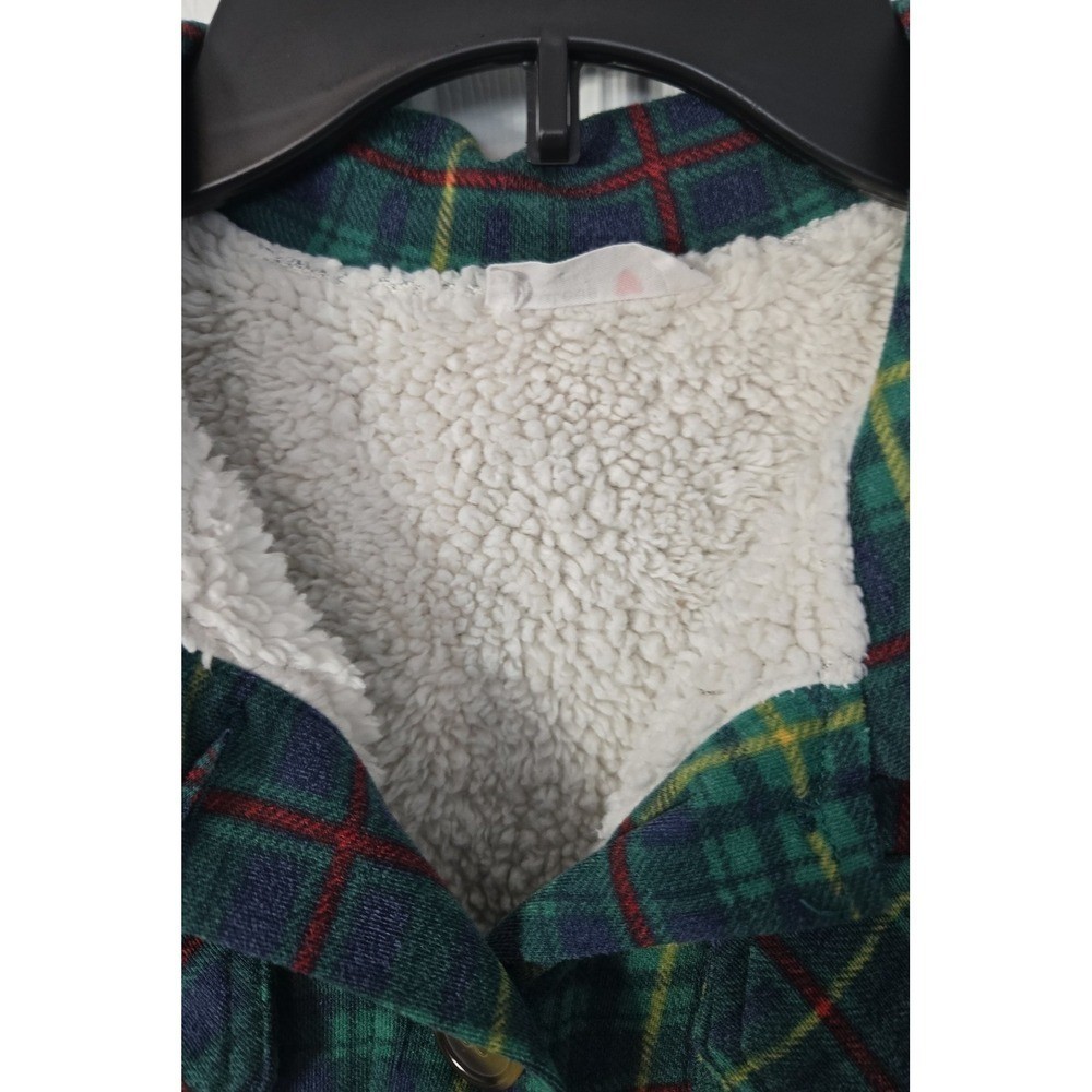 Beauties Girls Fannal & Sharpa short Jacket Size 10/12. Plaid with Sharpa