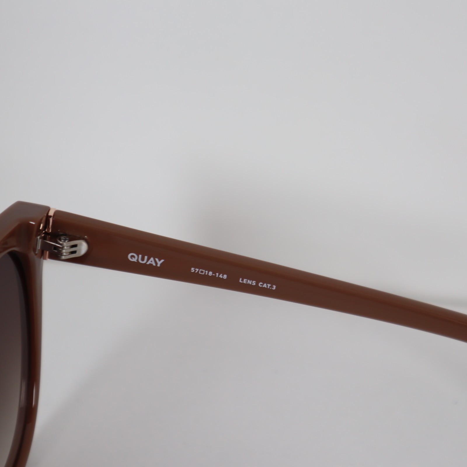 Quay Australia Staycation 73979 Doe Brown Rounded Cat-Eye Sunglasses 57-18-148mm