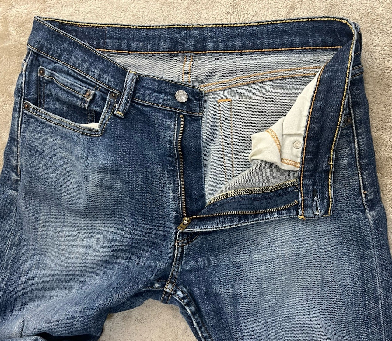 Levi’s 519 Men’s Size W36/ L32 US High Rise Straight Leg Skinny Jeans Blue
