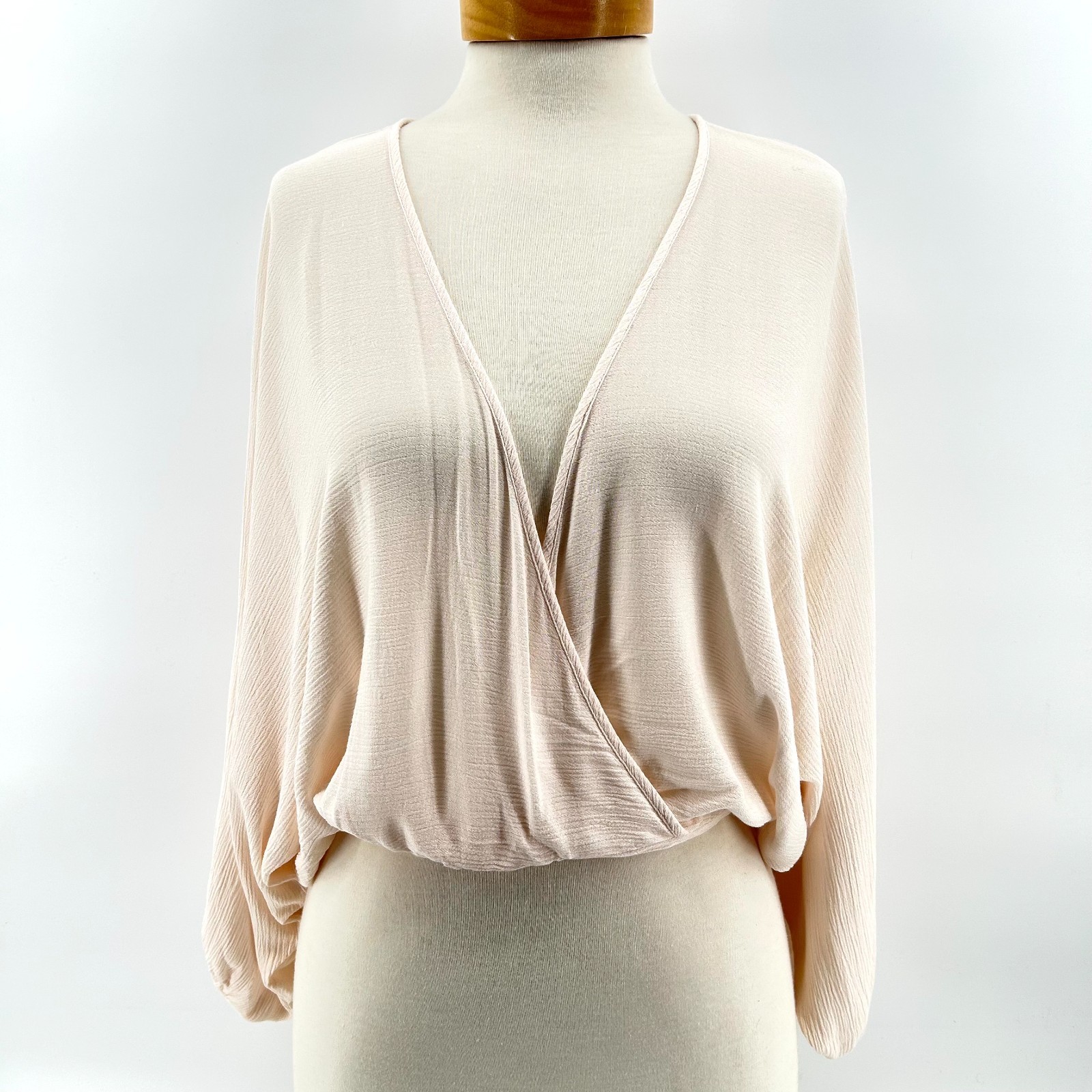 Audrey 3+1 Medium Blush Pink V Neck Batwing Sleeve Flowy Crop Top Boho Soft Girl