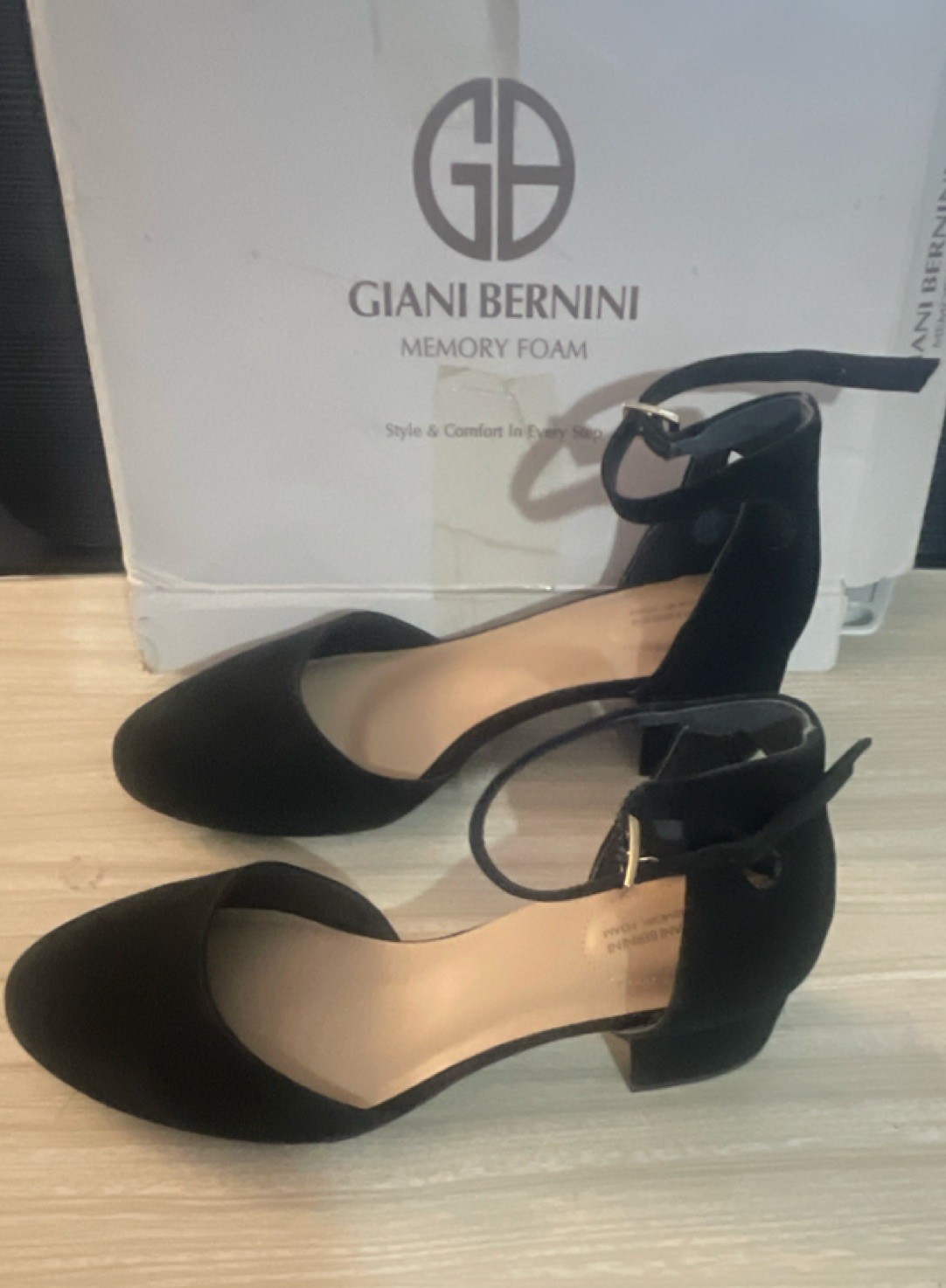Giani Bernini Women’s Black Suede D’Orsay Ankle Strap Buckle Heels 8M
