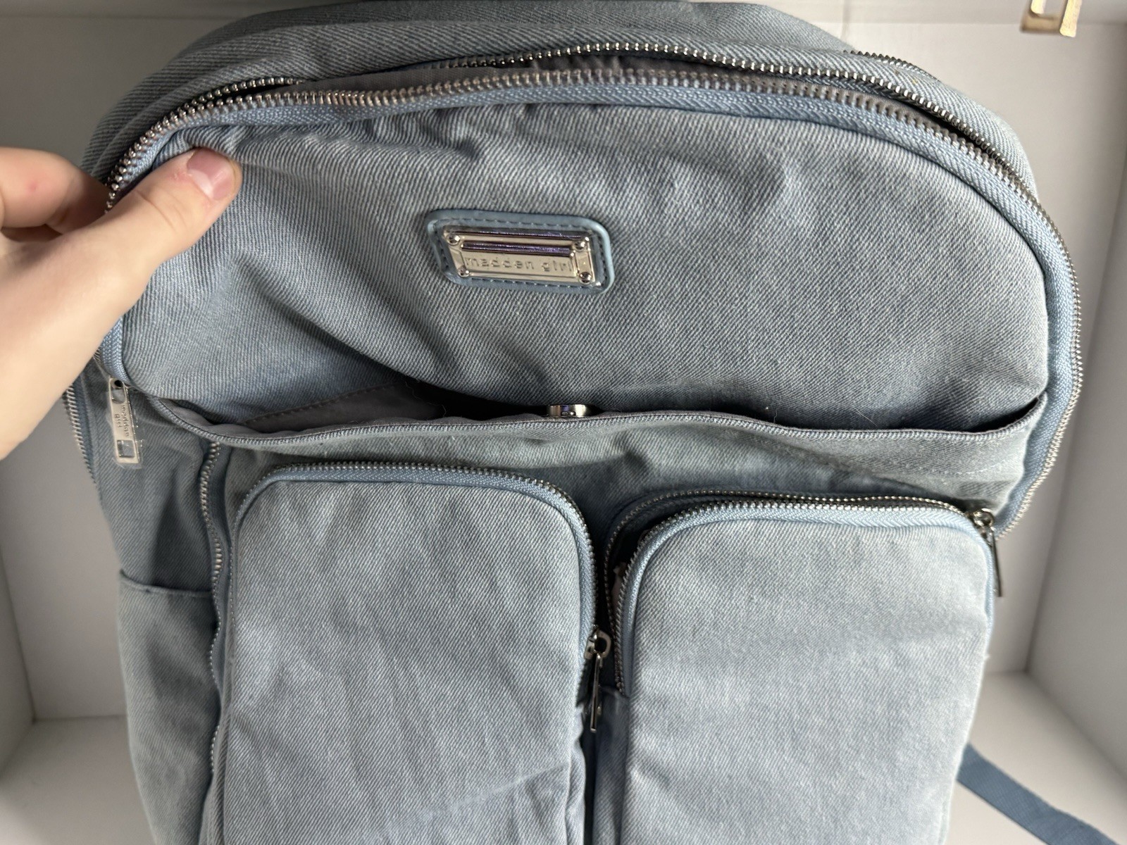 Madden Girl Blue Dome Backpack Zip, Magnetic Closure, Outer Pockets, Strap