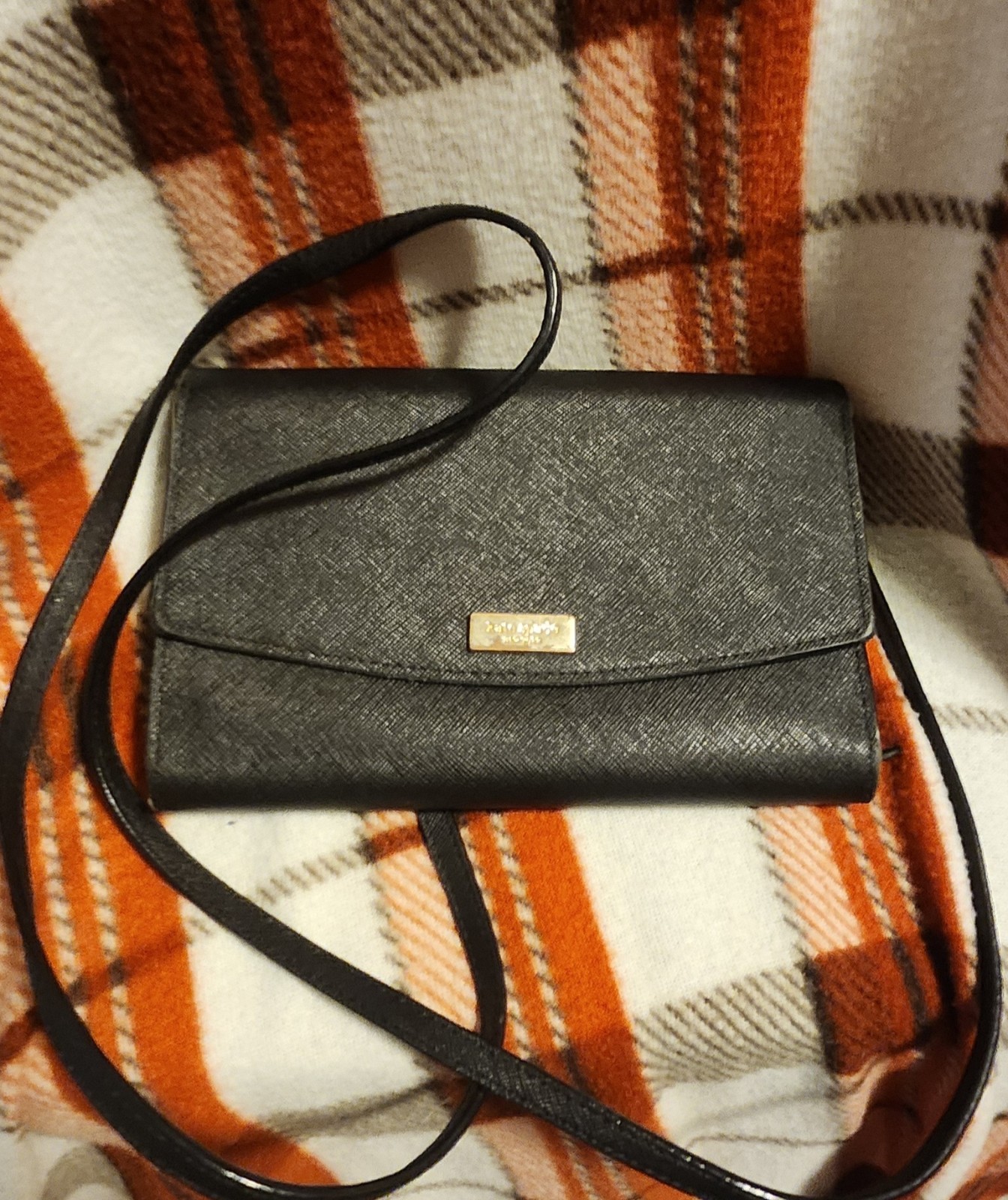 Kate Spade New York Black Wallet-on-a-Strap Snap Closure Logo Credit Card