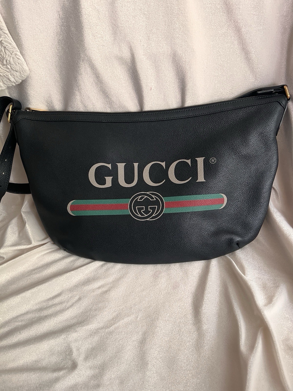 GUCCI Half Moon Hobo Shoulder Bag Calfskin leather Black