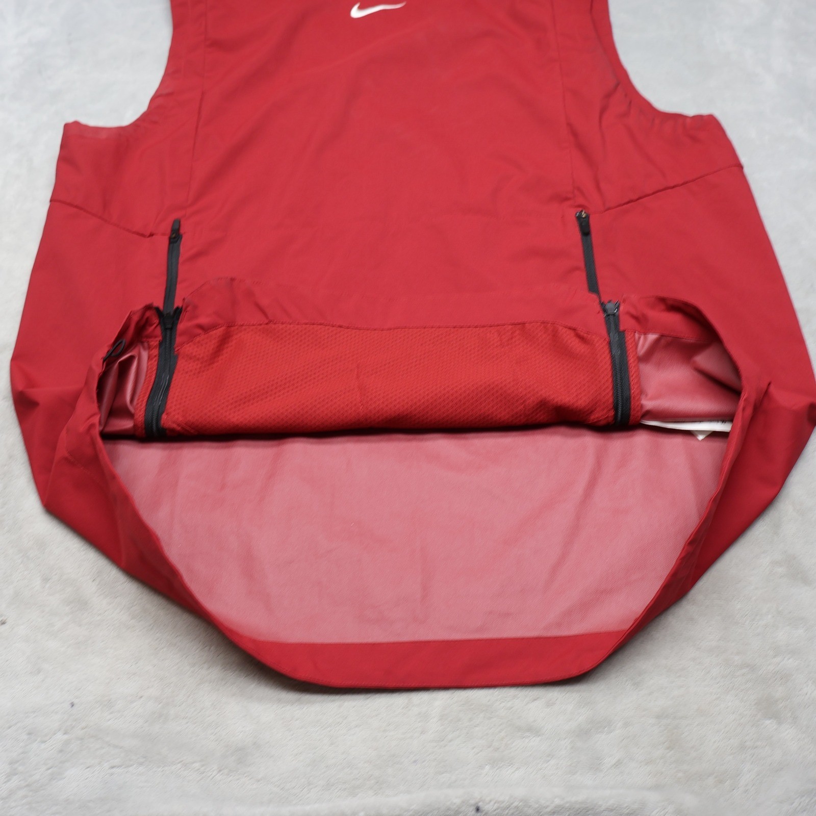 Nike Vest Mens Medium Red Alpha Fly Rush Hooded Athletic Pullover Zip Training