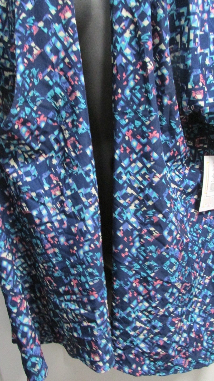NEW Womens L Geometric multicolor SS Open Front Layer LINDSAY Top LuLaRoe