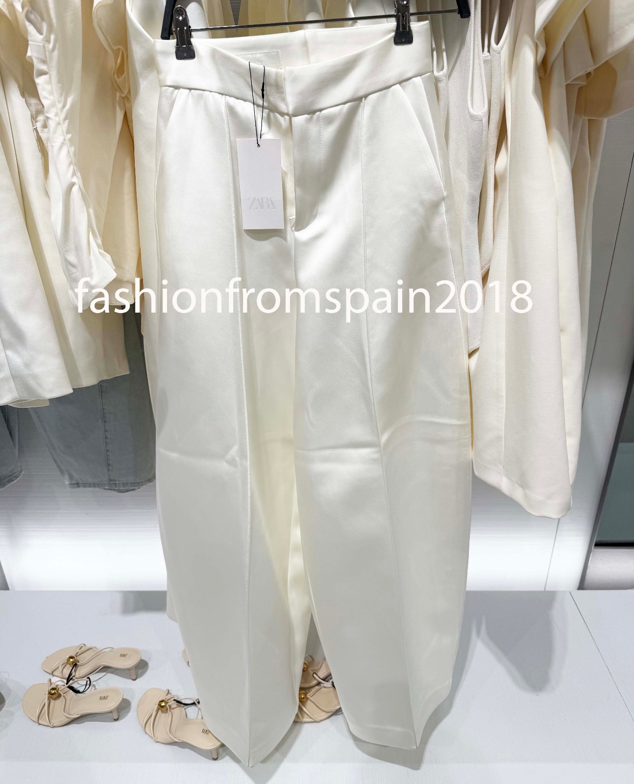 ZARA NEW WOMAN HIGH-WAIST SATIN EFFECT BALLOON PANTS OYSTER WHITE 1255/468/251