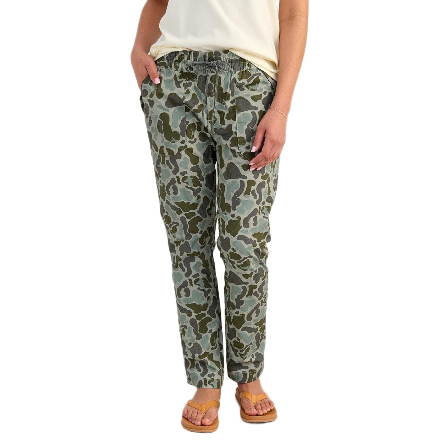 Huk Womens Cruiser Pant KC Camo, Volcanic Ash, Lightweight Stretch Cotton