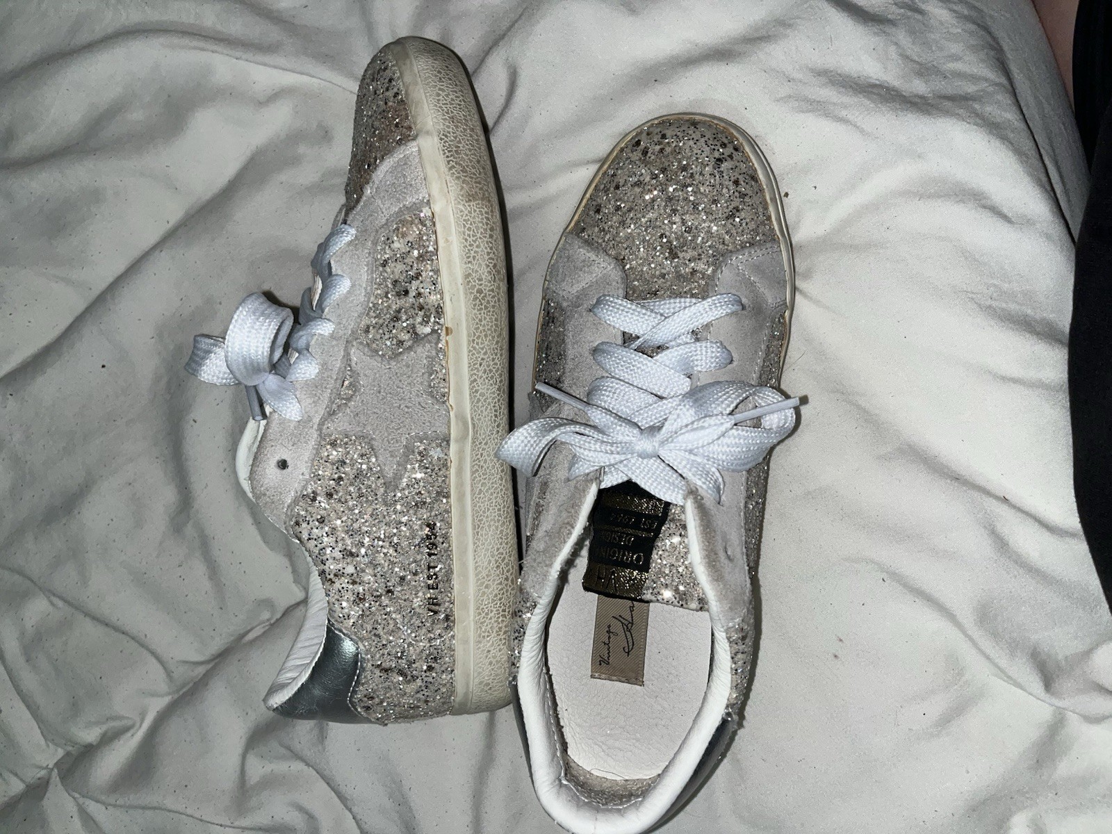 Vintage Havana Silver/White Glitter Low Top Lace-Up Sneakers, Rubber Outsole