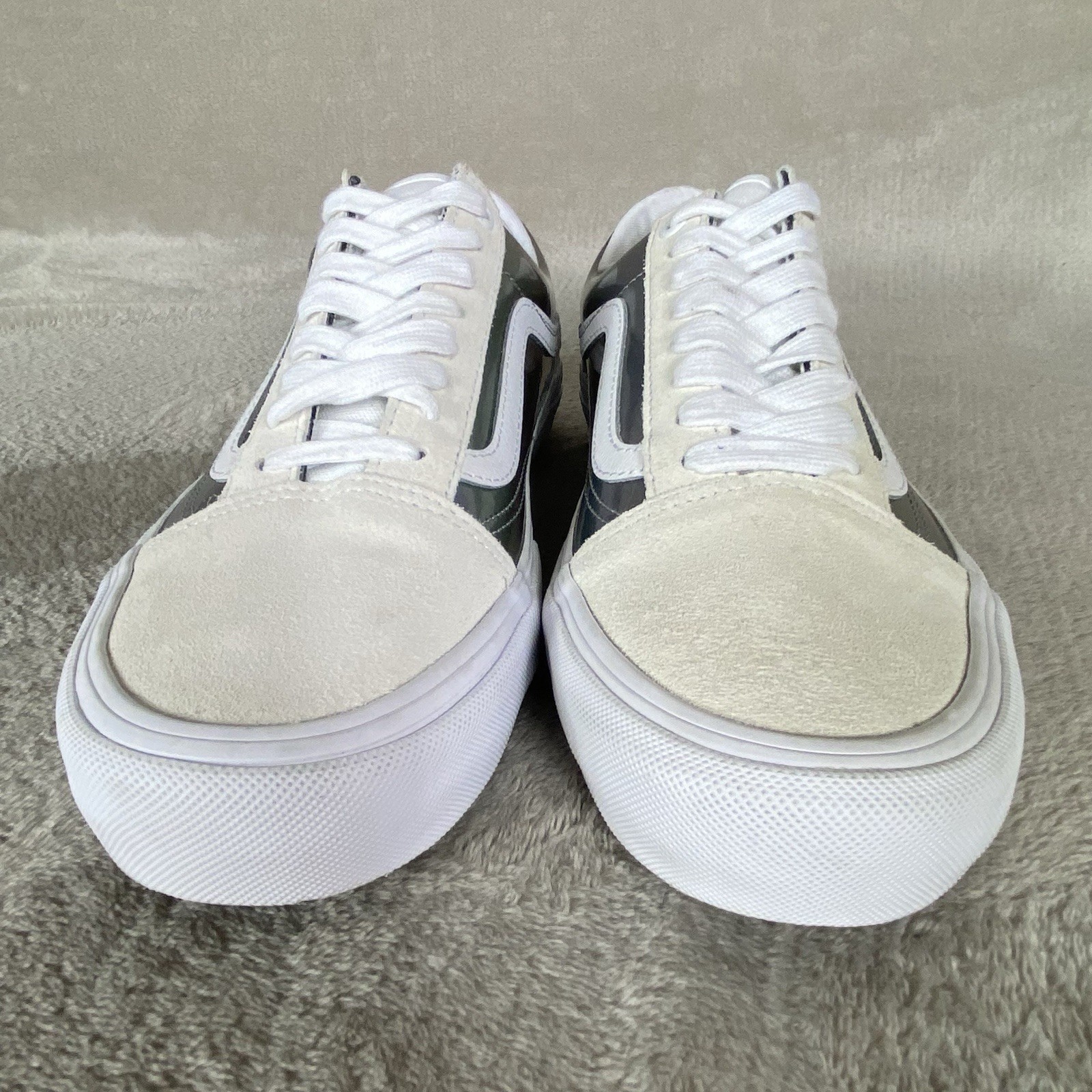 Vans Old Skool Pro Iridescent Shoes Men 8 Women 9.5 White Suede Sneakers NEW
