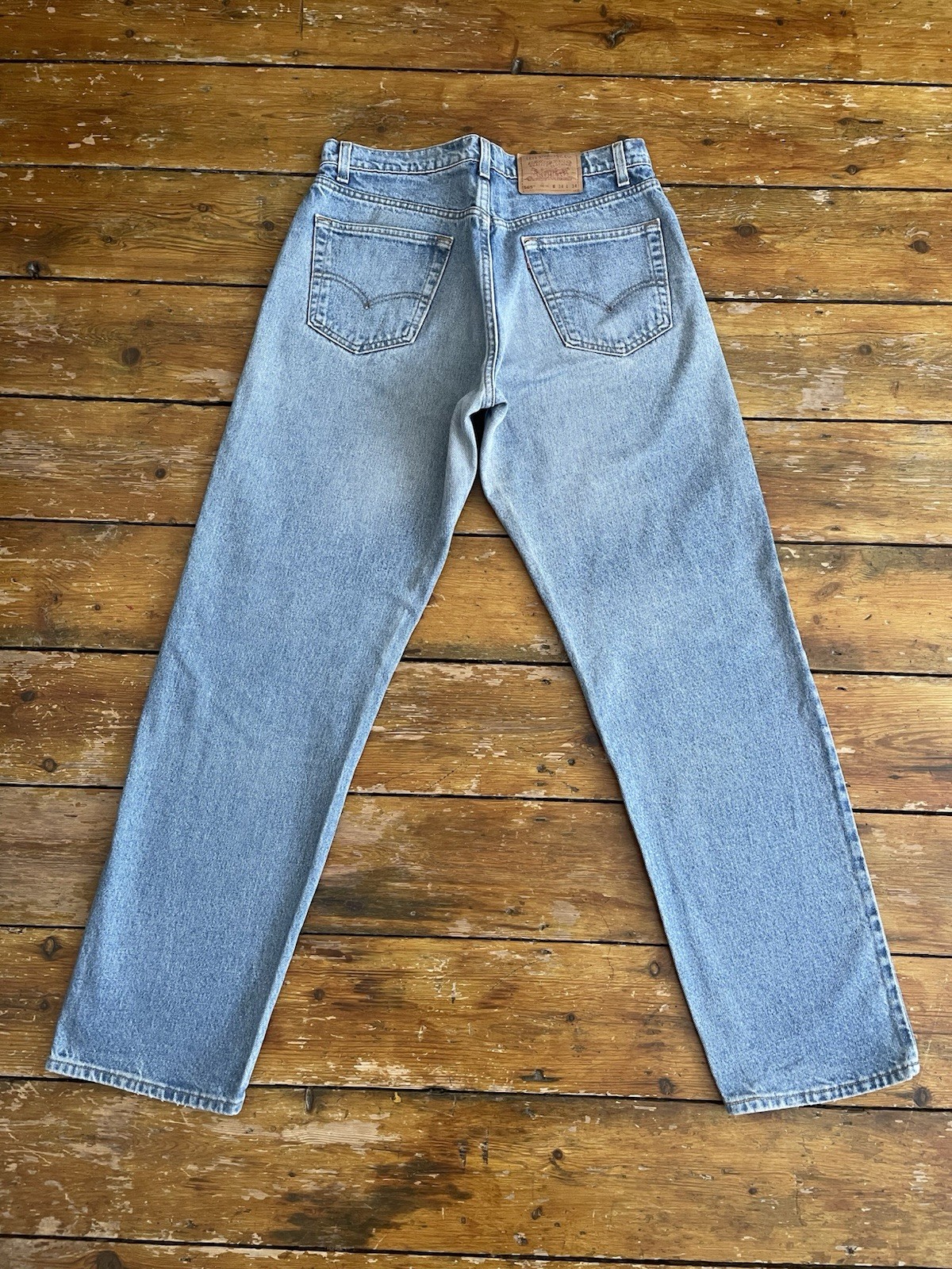 Vintage 90s Levi’s 565 Made in USA Wide Leg Loose Fit Jeans Light Blue Denim