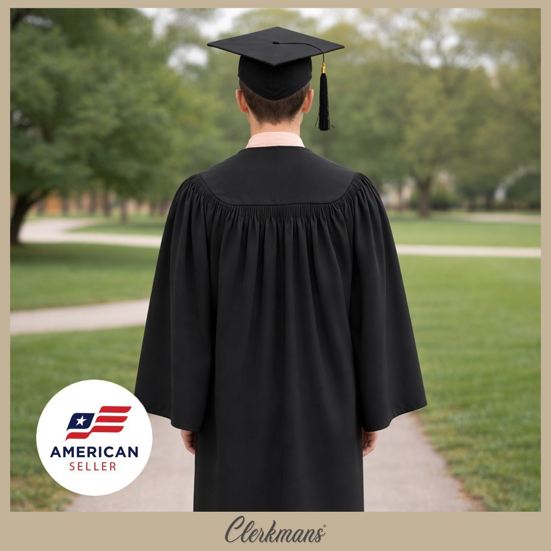 Deluxe Bachelor’s Graduation Cap, Gown & Tassel Package