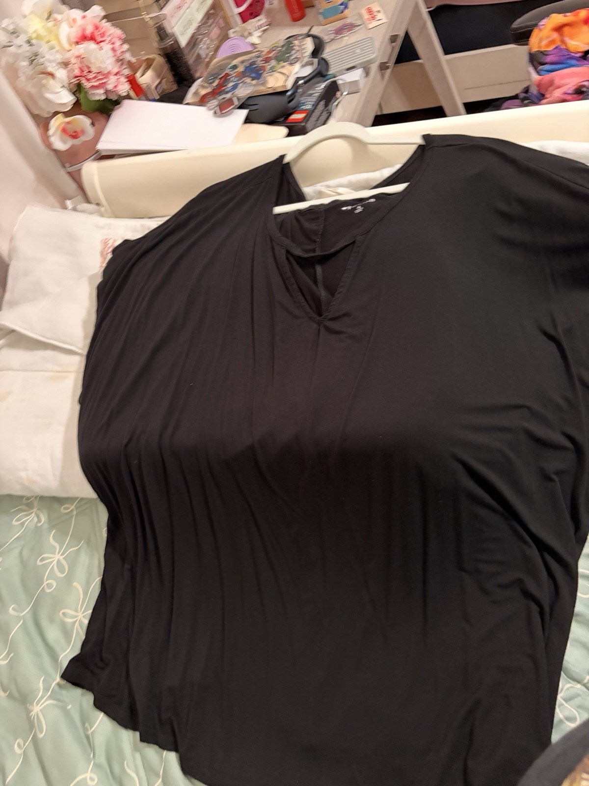 Torrid Lot of 3 Women’s L Solid Long Sleeve V-Neck Embroidered T-Shirts