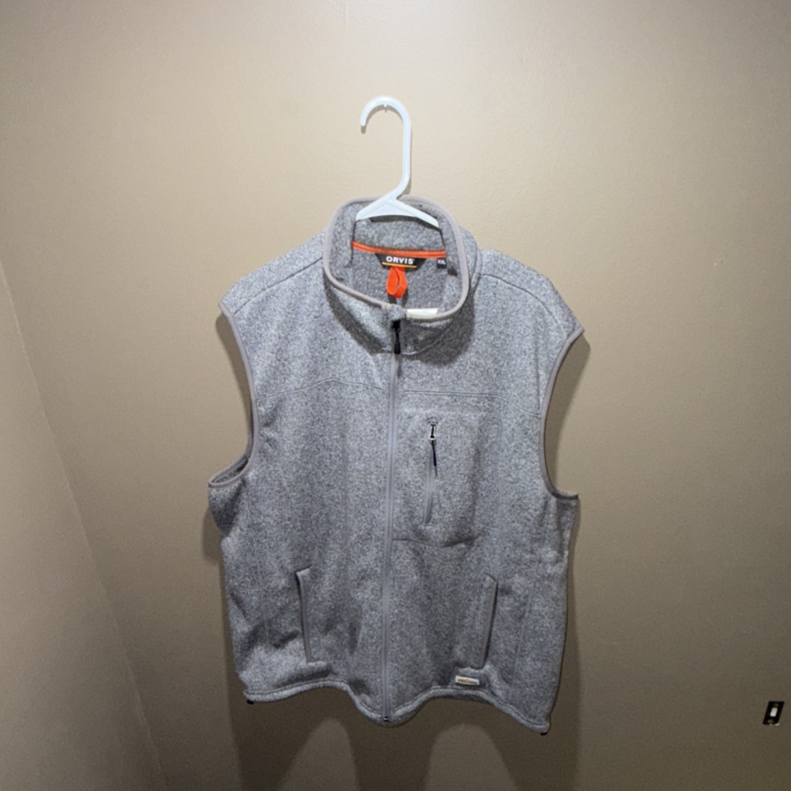 Men’s Orvis 2xl Gray Vest 100% Recycled Polyester Full Zip