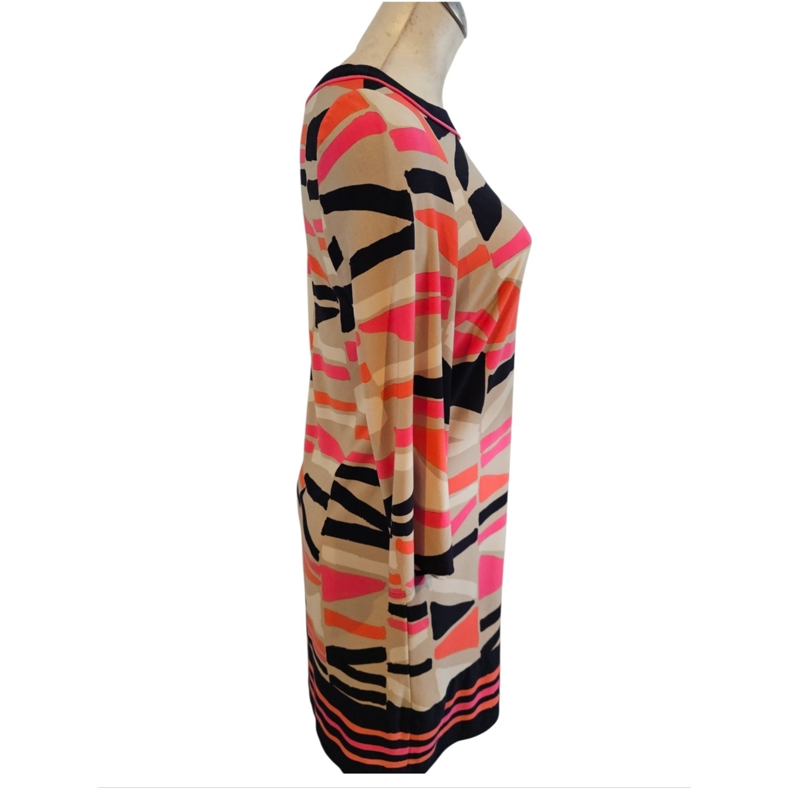 Dressbarn Size 10 Geometric Shift Dress Beige Pink & Black Blue