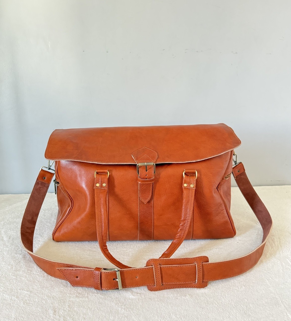 Genuine Leather Travel Bag – Cognac Caramel Brown | 55 × 35 × 25 cm – handmade