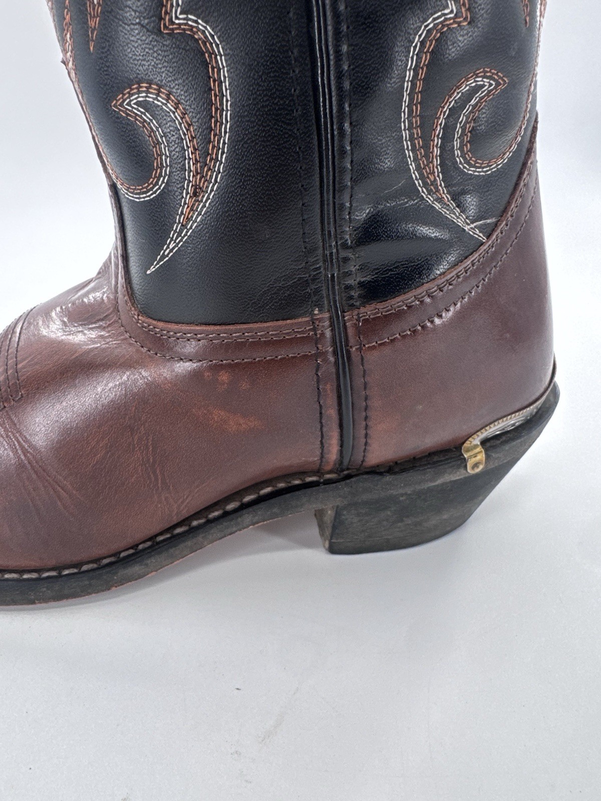 Laredo Men’s 28-2464 Nashville Leather Cowboy Boot Size 7 EW Peanut