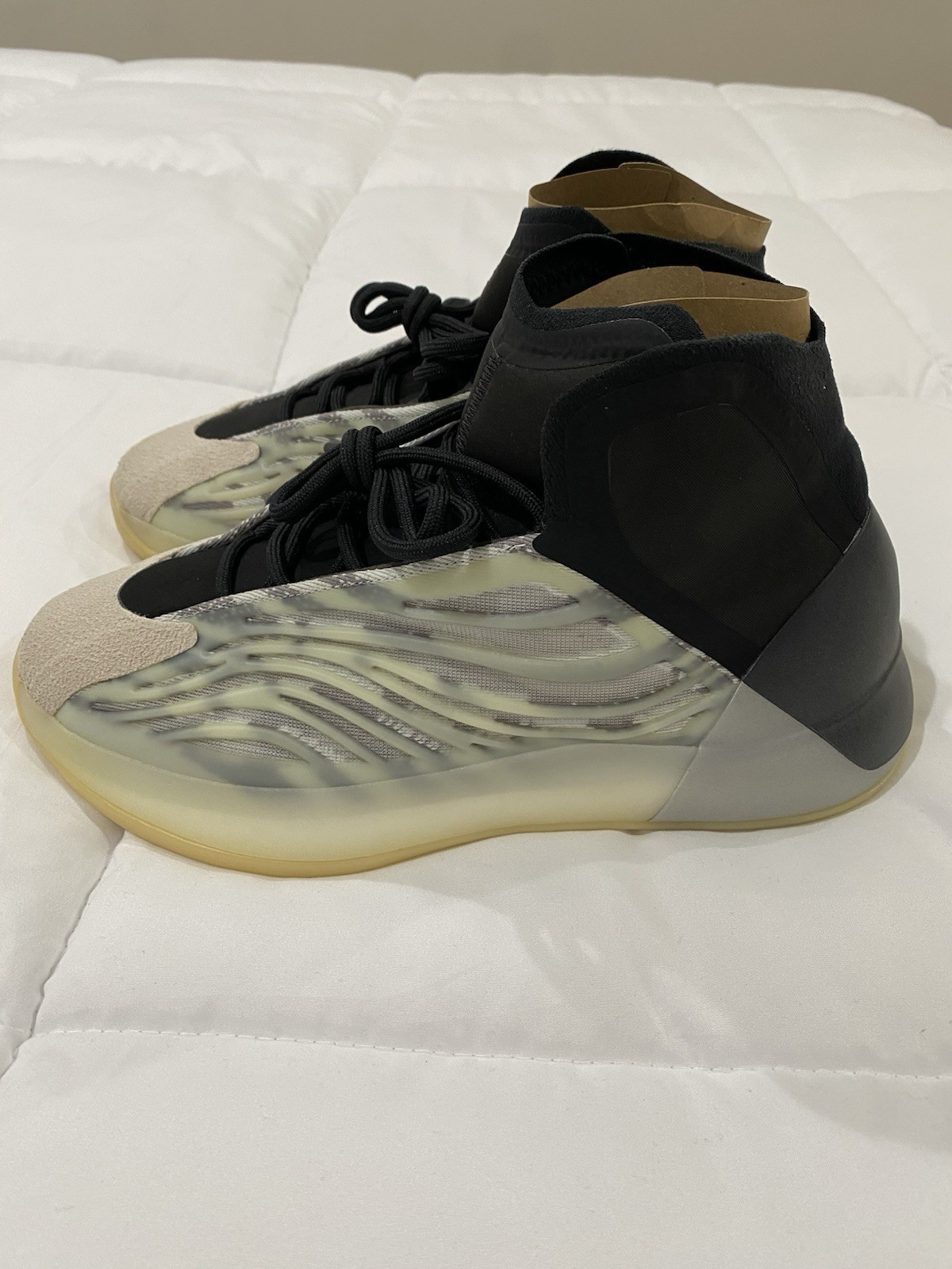 Adidas Yeezy Basketball Quantum Size 8.5 No Box Used Worn Clean
