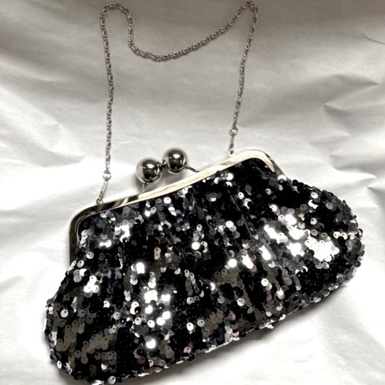 Black/Silver Sequin Clutch Purse, Kiss Lock, Detachable Silver Chain Strap