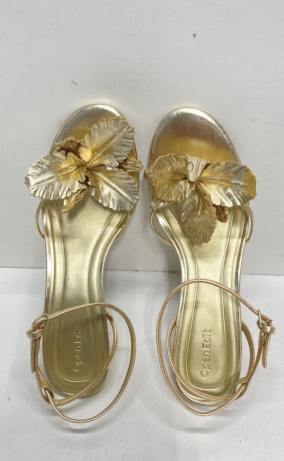Open Edit Gold Metallic Floral Leaf Strappy Kitten Heel Women’s Sandals Size 8M