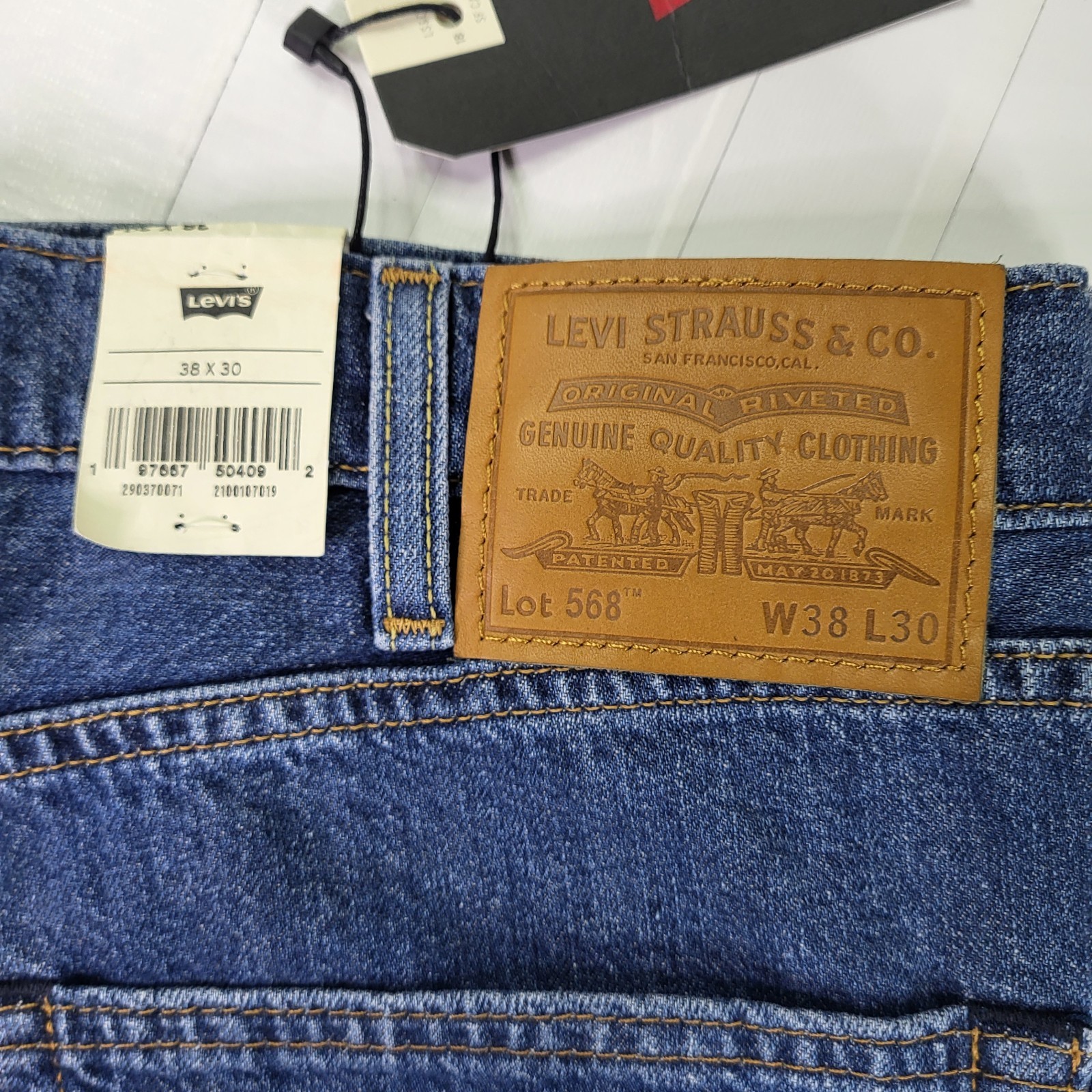 Levis Premium 568 Loose Straight Jeans 38×30 Mens Blue New With Tags 0 Cotton