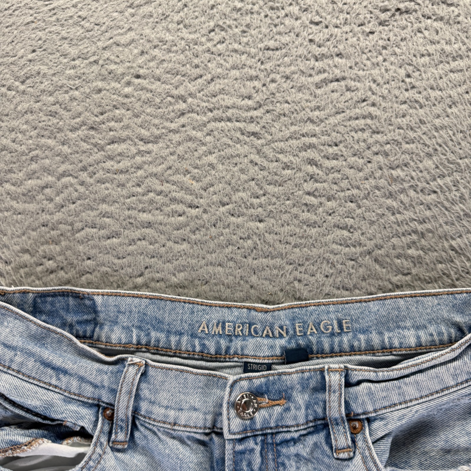 American Eagle Outfitters Strigid Stovepipe Jeans Women’s 6 Blue Denim Straight