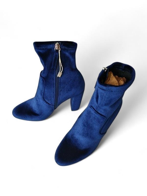 Steve Madden Blue Velours Ankle Boots Block Heel Booties Size US 5.5 EU 35.5 NIB