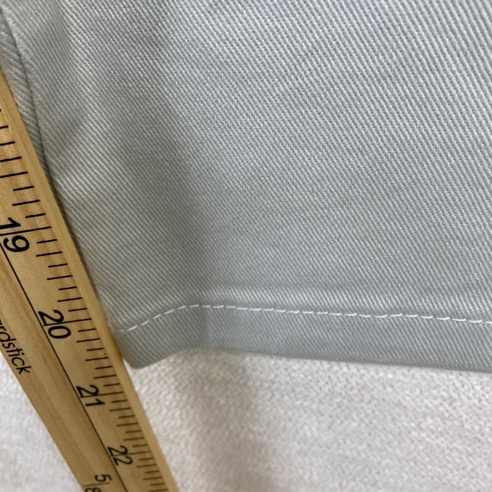 Gloria Vanderbilt Amanda Capri Pants Women’s Size 16 Desert Sage Green Ste