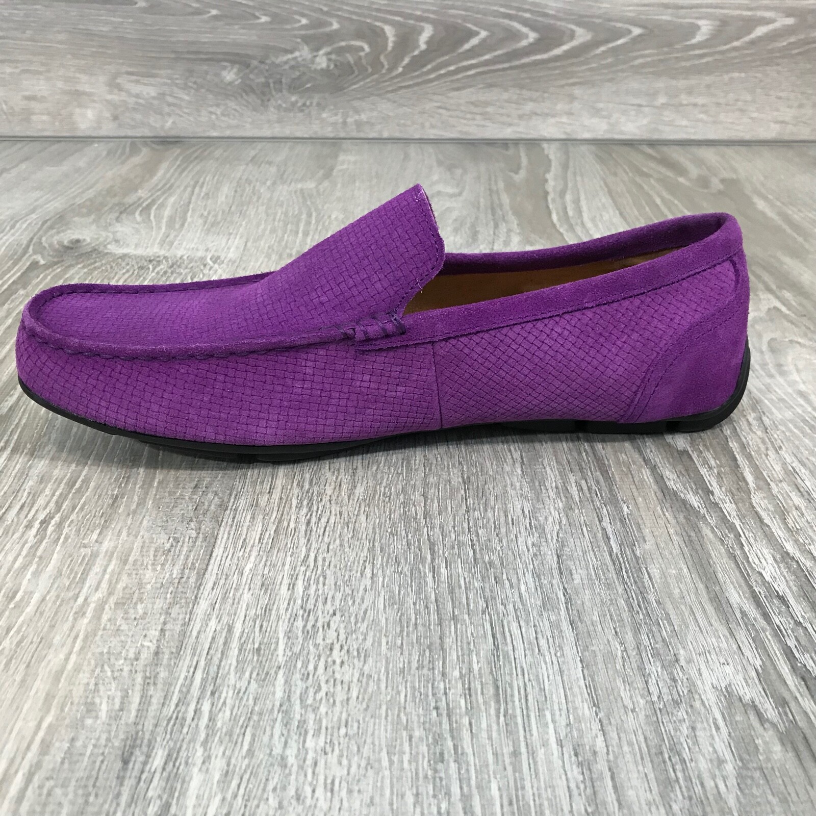 NIB ALFANI Men’s Kendric Textured Suede Drivers, Plum Multiple sizes