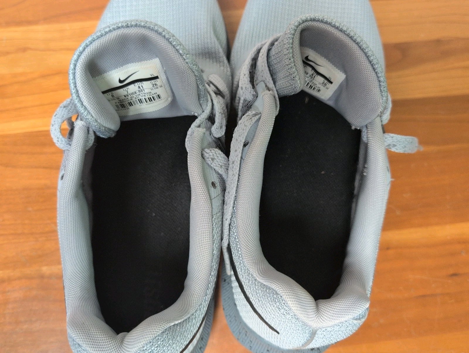 Nike Run Swift SE Athletic Running Shoes Wolf Grey/Black Men 8 Women 9.5