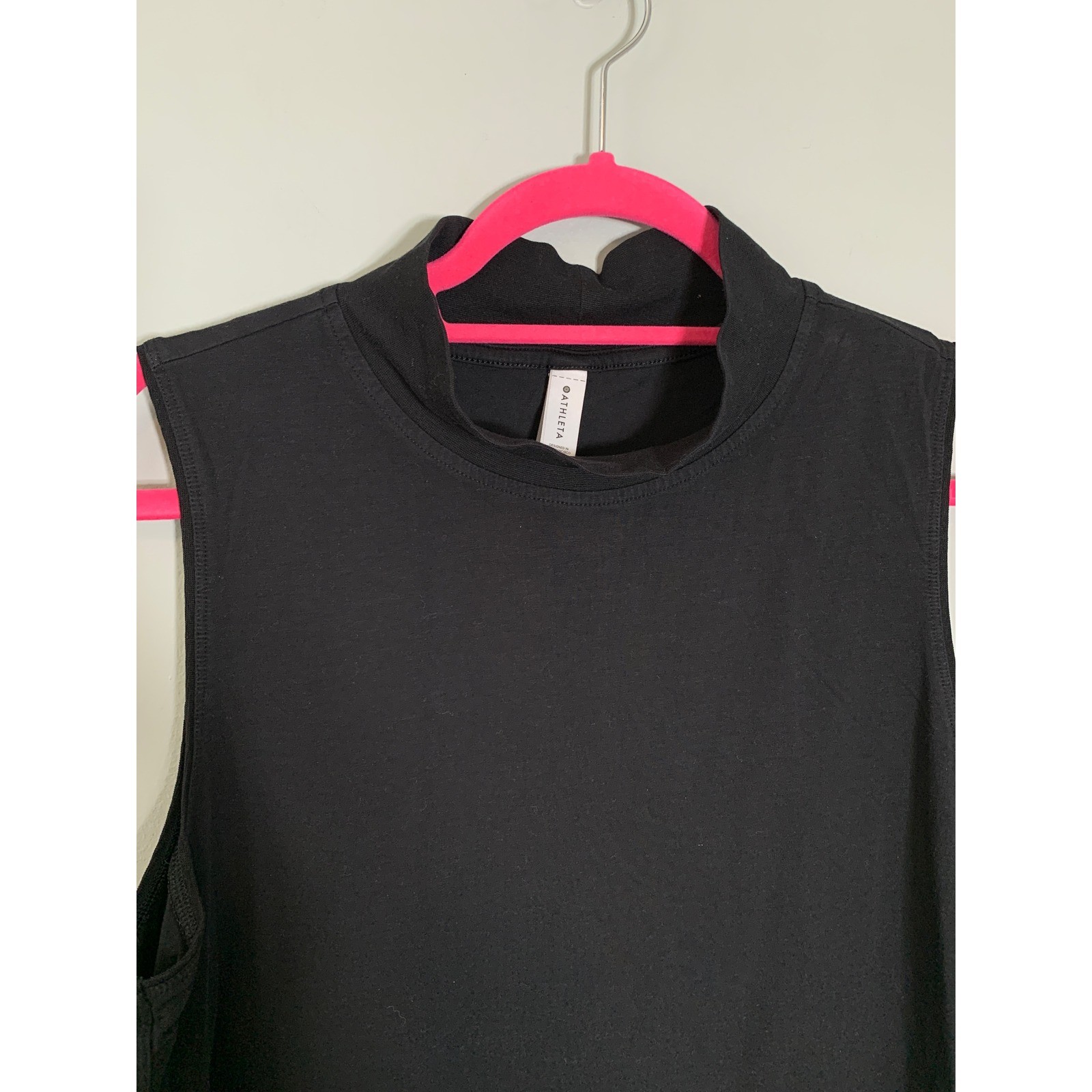 Athleta Outbound Tank Camisole Women Size L Black Mock Neck Sleeveless Top