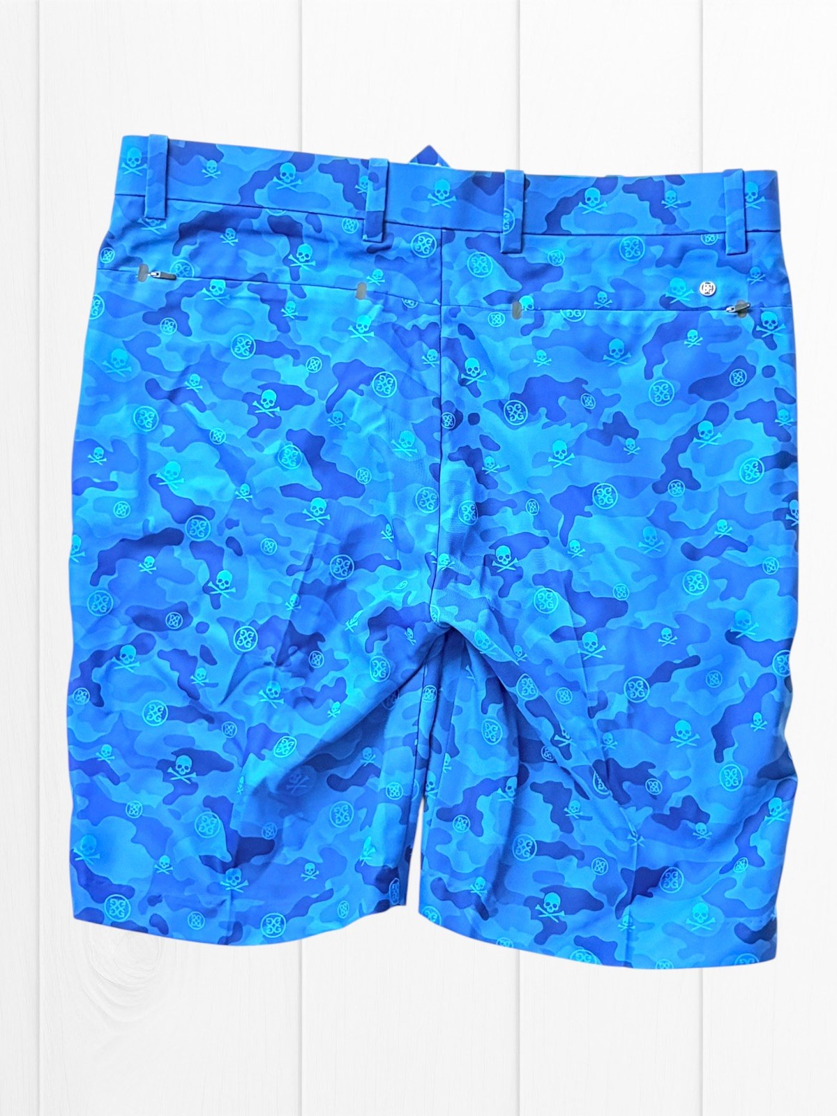 G/Fore NWT Casual Golf Shorts Size 32 US In Blue Skull Camo Design Polyester