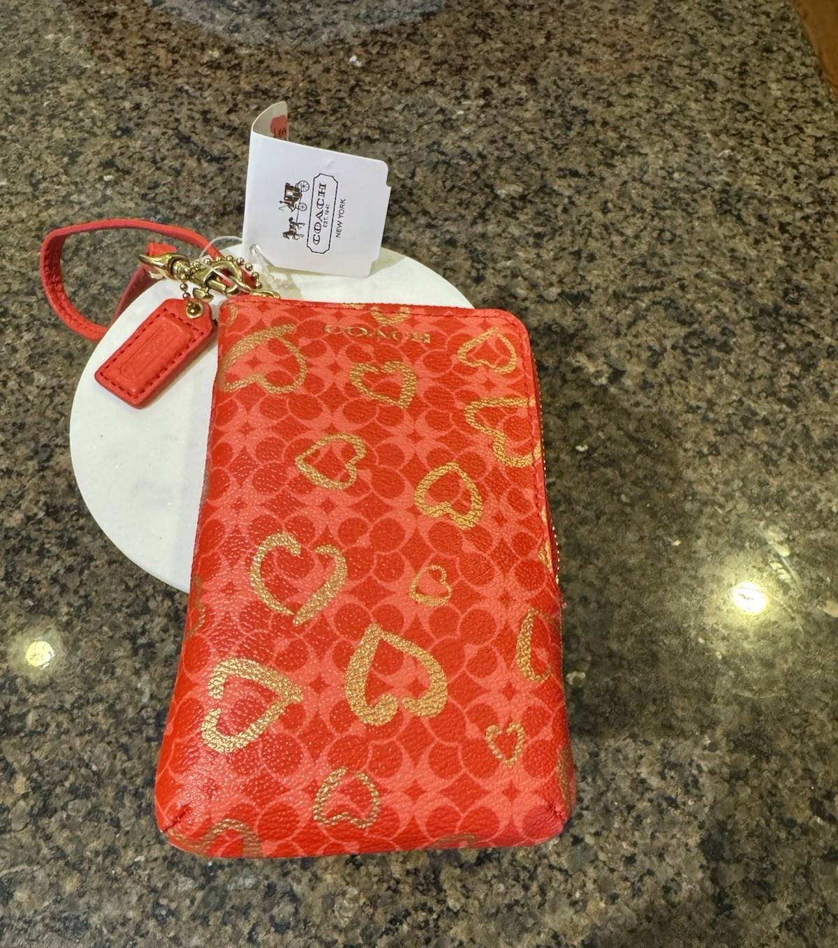 Coach Universal Case/Credit Card Wristlet – Love Red Heart – B4CC1 – NWT